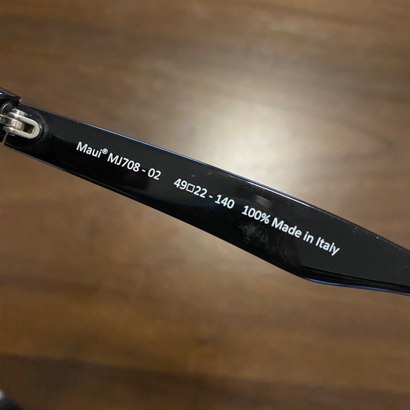 Maui Jim Leia sunglasses - Picture 5 of 6